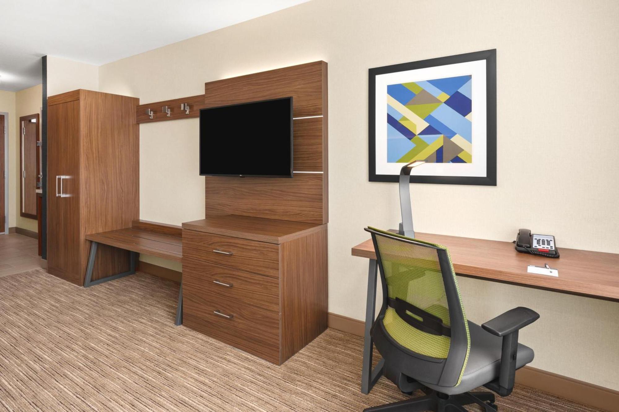Holiday Inn Express Corning By Ihg Ngoại thất bức ảnh