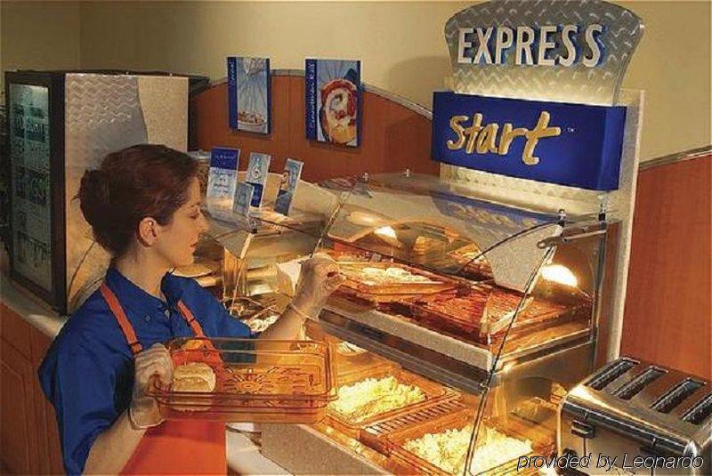 Holiday Inn Express Corning By Ihg Ngoại thất bức ảnh